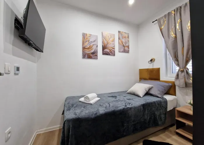 Spacious Bela Vista - By Ta Leut Agency Apartment *