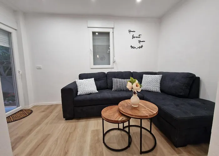 Apartment Spacious Bela Vista - By Ta Leut Agency