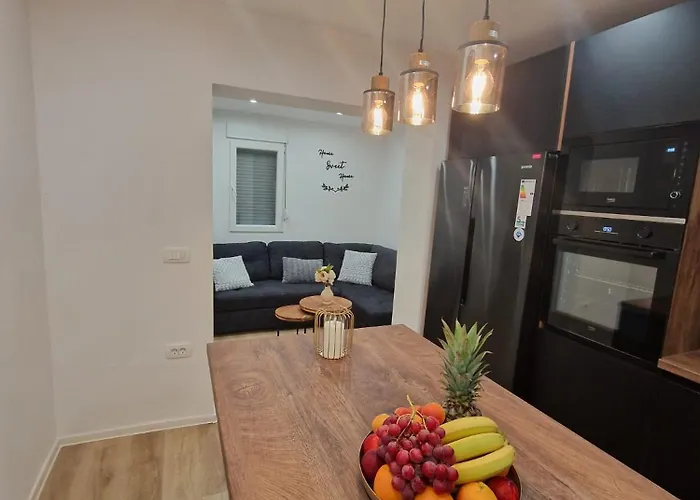 Spacious Bela Vista - By Ta Leut Agency Apartment *