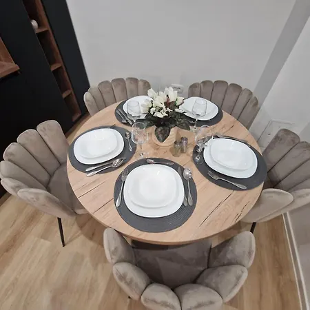 Apartment Spacious Bela Vista - By Ta Leut Agency *