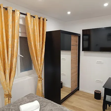 Apartment Spacious Bela Vista - By Ta Leut Agency